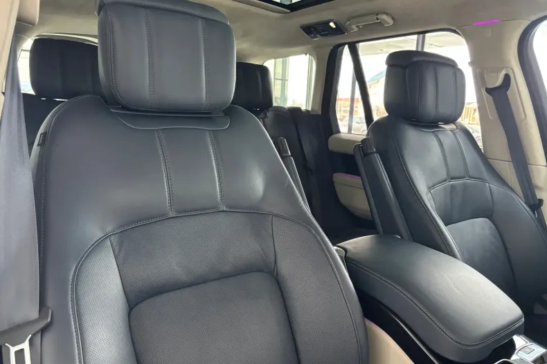 Land Rover Range Rover din 2021 cu 105.000 km - oferta LAN189929 - foto 10