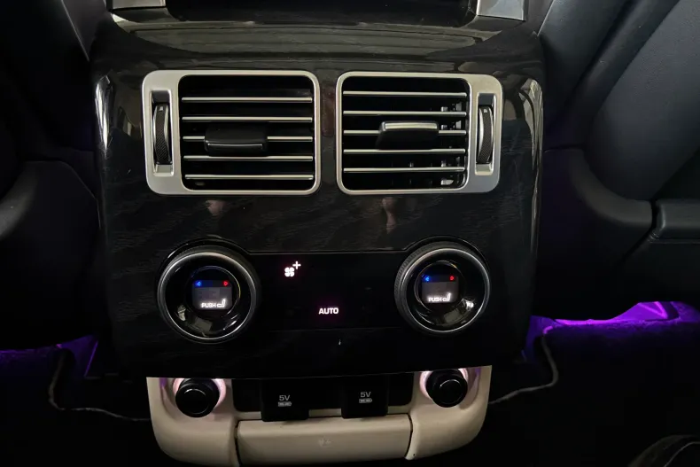 Land Rover Range Rover din 2021 cu 105.000 km - oferta LAN189929 - foto 16