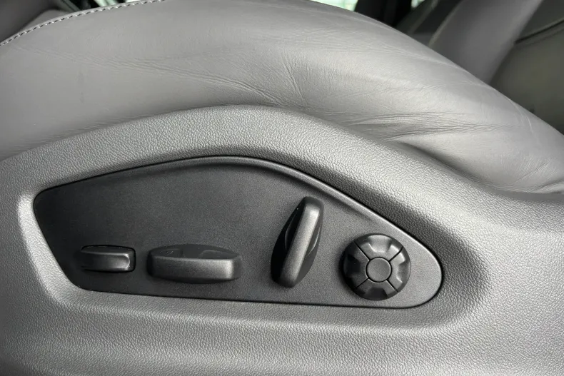 Porsche Cayenne din 2022 cu 123.000 km - oferta POR189930 - foto 19