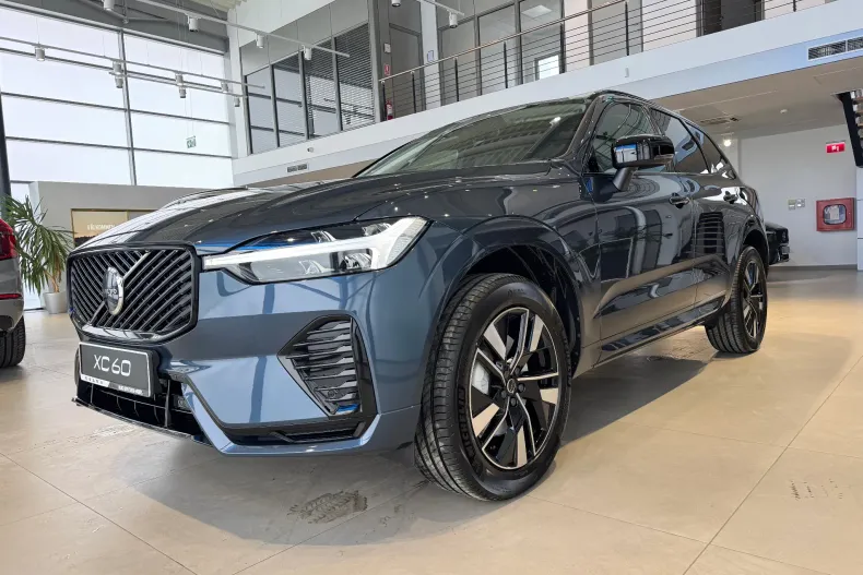 Volvo XC60 din 2025 cu 9 km - oferta VOL189931 - foto 9