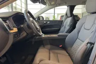Volvo XC60 din 2025 cu 9 km - oferta VOL189931 - foto 13