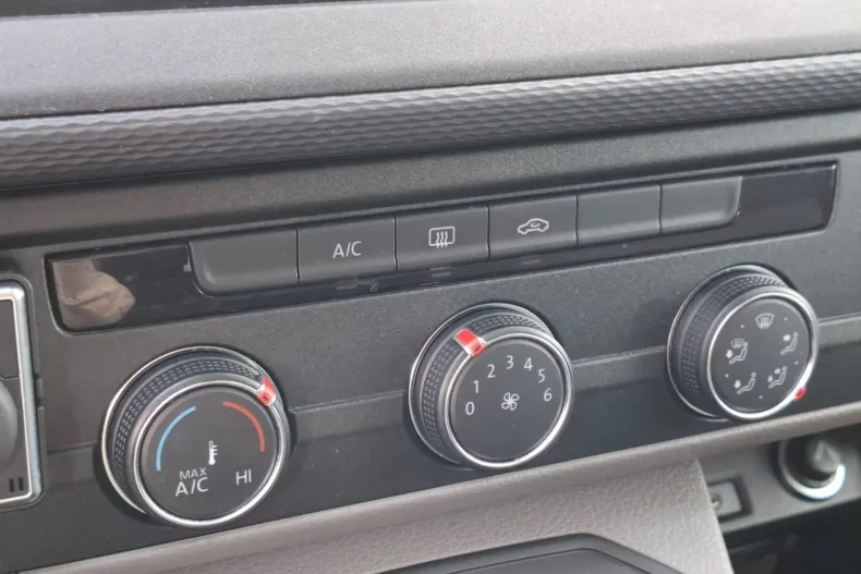 Volkswagen Transporter din 2023 cu 20.917 km - oferta VOL189932 - foto 7