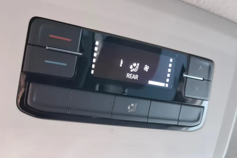 Volkswagen Transporter din 2023 cu 20.917 km - oferta VOL189932 - foto 25