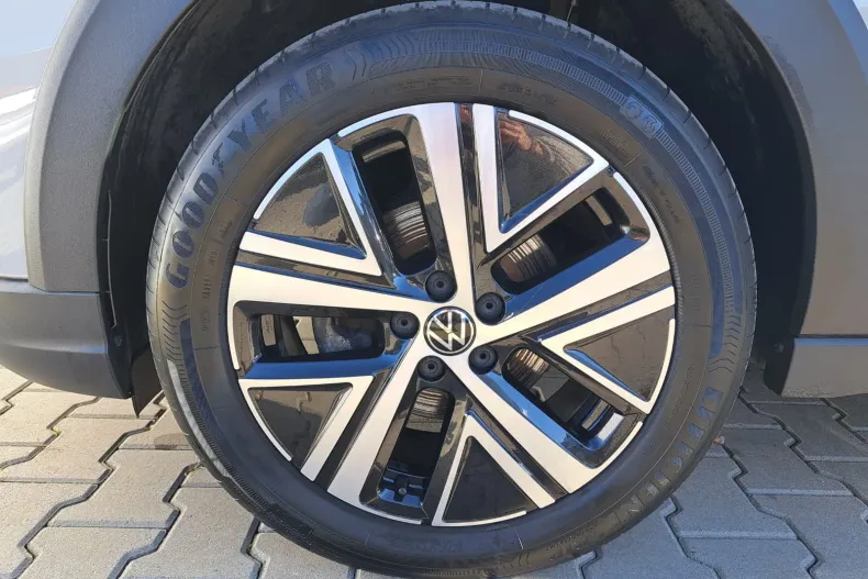 Volkswagen Taigo din 2024 cu 39.240 km - oferta VOL189933 - foto 5