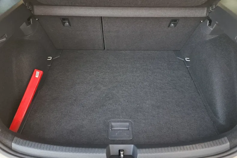 Volkswagen Taigo din 2024 cu 39.240 km - oferta VOL189933 - foto 12