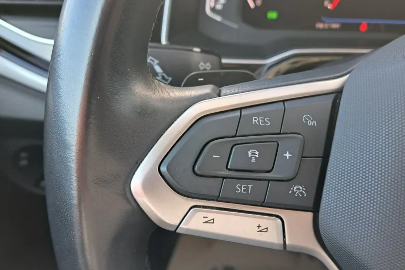 Volkswagen Taigo din 2024 cu 39.240 km - oferta VOL189933 - foto 16