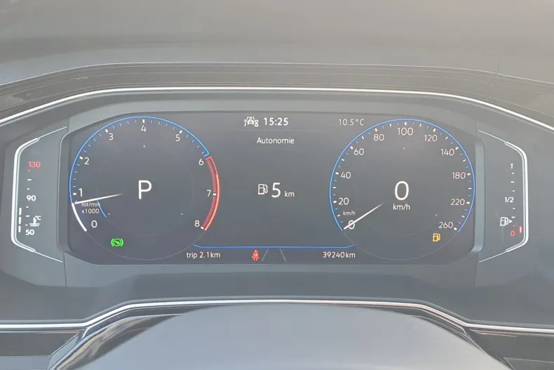 Volkswagen Taigo din 2024 cu 39.240 km - oferta VOL189933 - foto 21