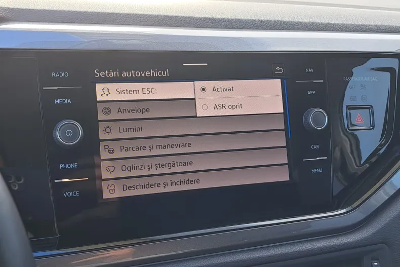 Volkswagen Taigo din 2024 cu 39.240 km - oferta VOL189933 - foto 22