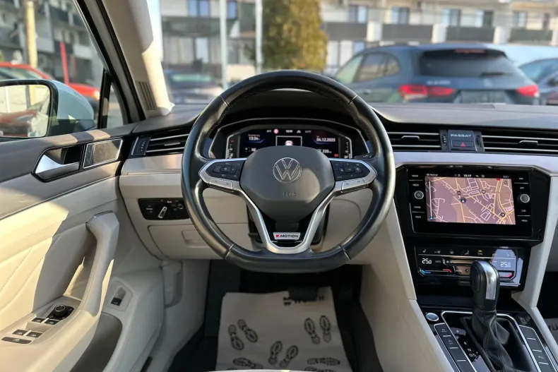 Volkswagen Passat din 2020 cu 66.041 km - oferta VOL189944 - foto 17
