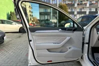 Volkswagen Passat din 2020 cu 66.041 km - oferta VOL189944 - foto 37