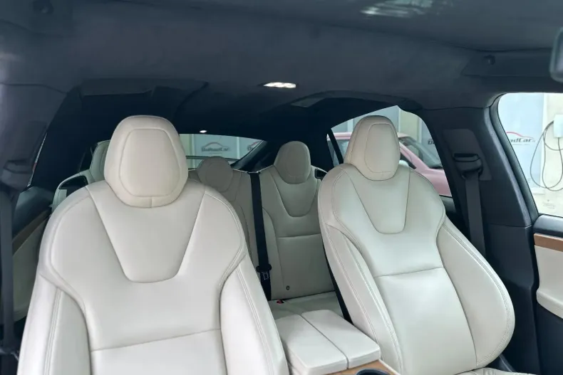 Tesla Model X din 2020 cu 47.200 km - oferta TES189951 - foto 20