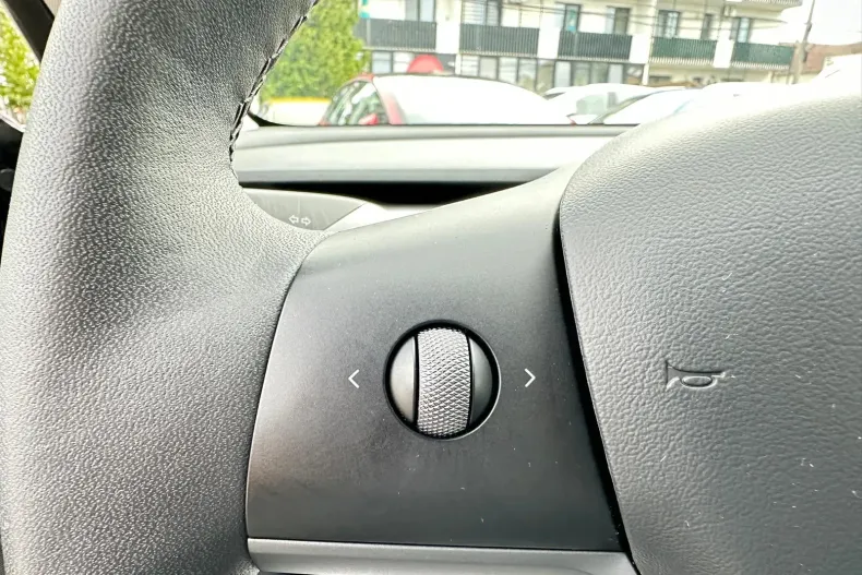 Tesla Model 3 din 2021 cu 57.793 km - oferta TES189952 - foto 34