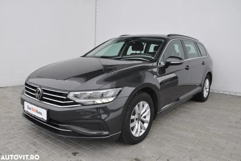 Volkswagen Passat din 2023 cu 26.514 km - oferta VOL189965 - foto 1