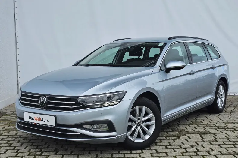 Volkswagen Passat din 2022 cu 121.808 km - oferta VOL189987 - foto 1