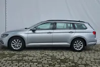 Volkswagen Passat din 2022 cu 121.808 km - oferta VOL189987 - foto 2