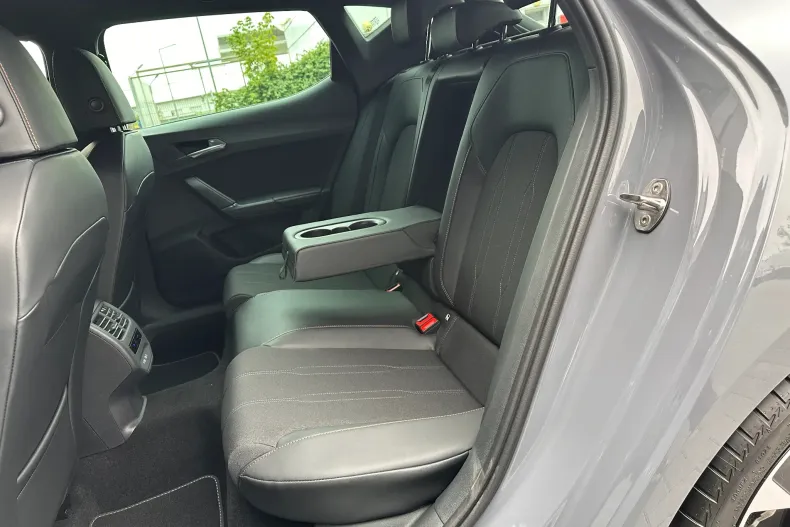 Cupra Leon din 2025 cu 0 km - oferta CUP189990 - foto 12