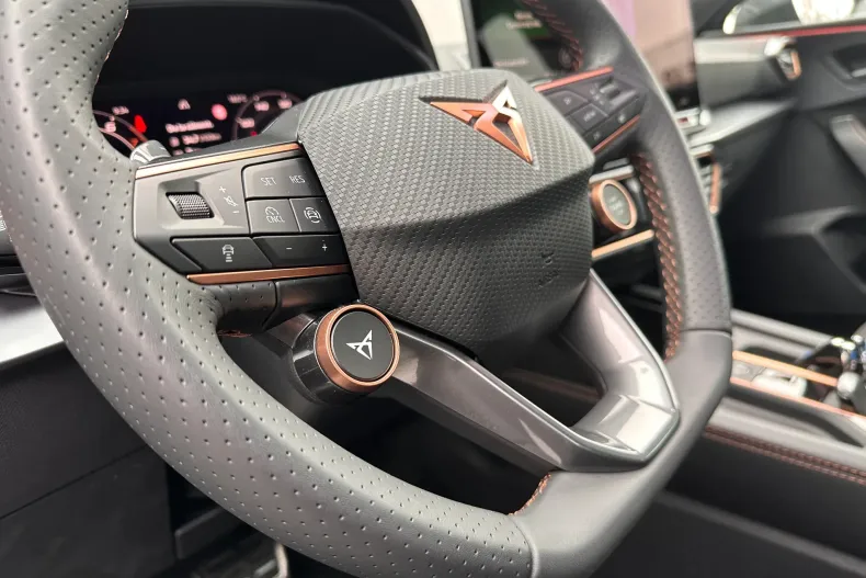 Cupra Leon din 2025 cu 0 km - oferta CUP189990 - foto 13