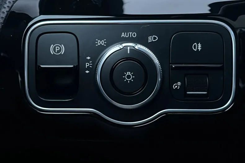 Mercedes-Benz A 250 (Clasa A) din 2020 cu 84.726 km - oferta MER190007 - foto 20