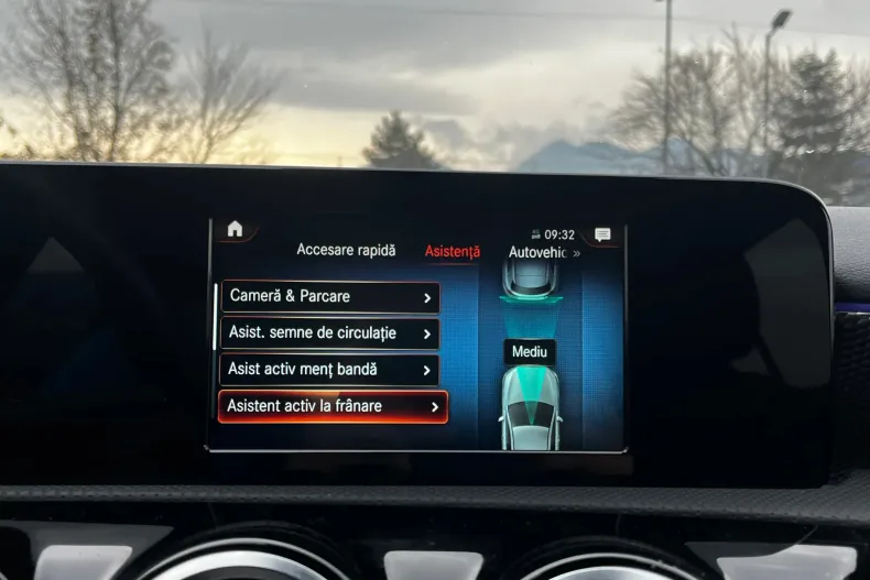 Mercedes-Benz A 250 (Clasa A) din 2020 cu 84.537 km - oferta MER190026 - foto 26