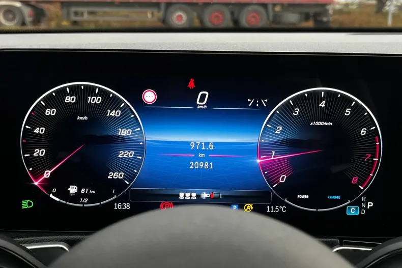 Mercedes-Benz GLB din 2024 cu 20.981 km - oferta MER190027 - foto 13