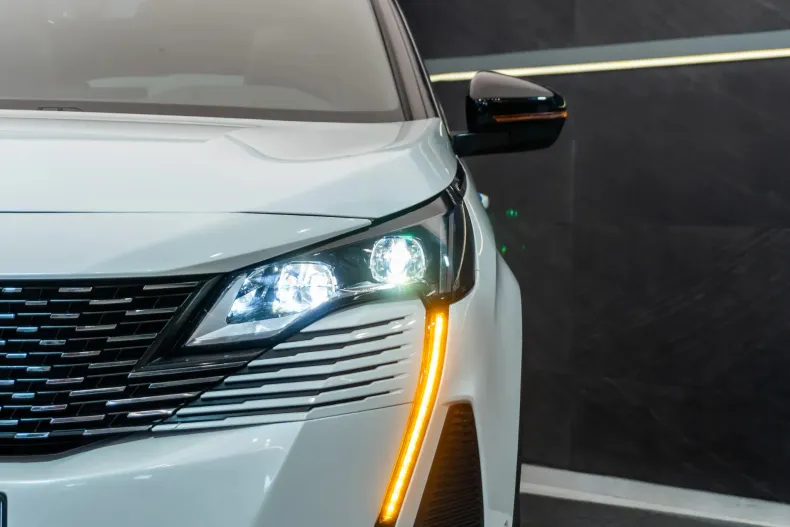 Peugeot 3008 din 2022 cu 38.179 km - oferta PEU190036 - foto 11