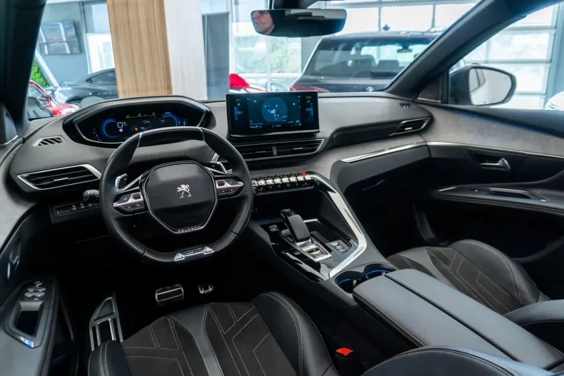 Peugeot 3008 din 2022 cu 38.179 km - oferta PEU190036 - foto 39