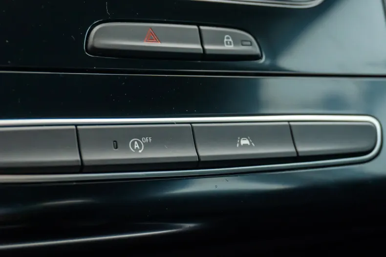 Renault Megane din 2022 cu 81.710 km - oferta REN190038 - foto 26