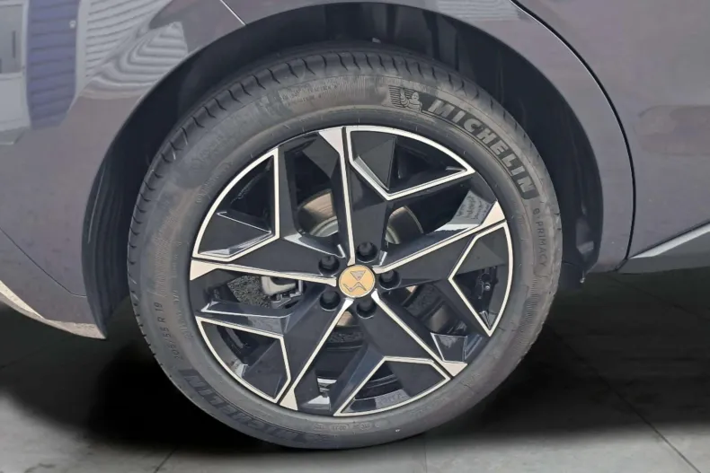 DS Automobiles DS 4 din 2025 cu 6.173 km - oferta DSA190043 - foto 18