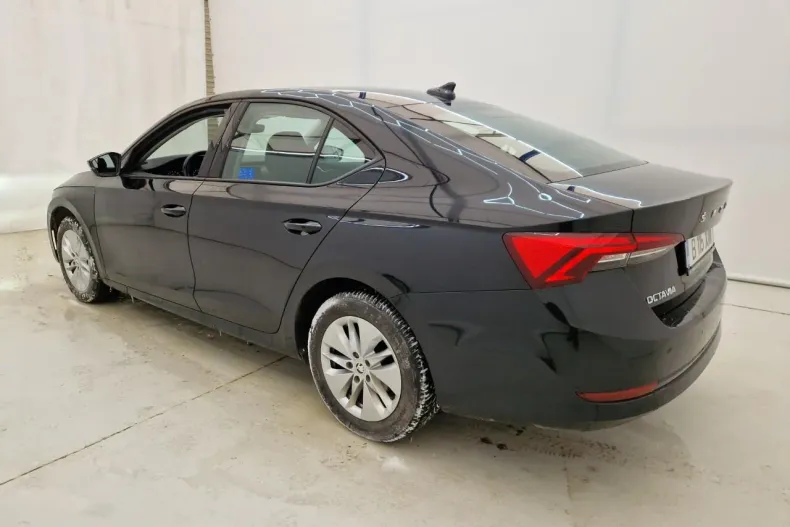 Skoda Octavia din 2022 cu 74.320 km - oferta SKO190128 - foto 4