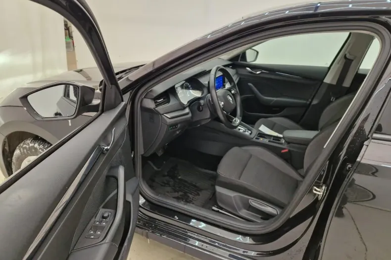 Skoda Octavia din 2022 cu 74.320 km - oferta SKO190128 - foto 9