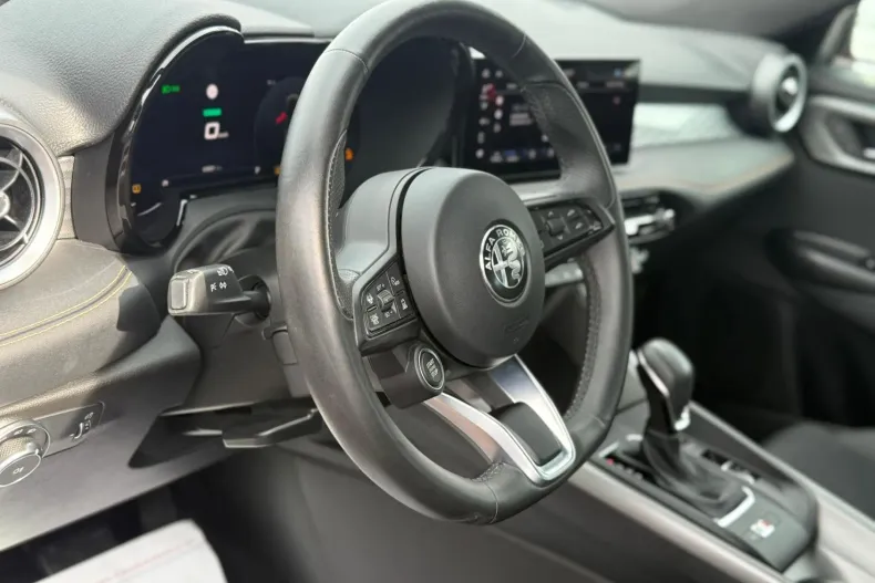 Alfa Romeo Tonale din 2024 cu 45.600 km - oferta ALF190138 - foto 8