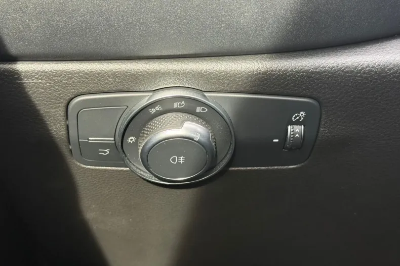 Alfa Romeo Tonale din 2024 cu 45.600 km - oferta ALF190138 - foto 27