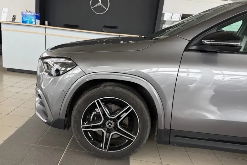 Mercedes-Benz GLA din 2025 cu 1.900 km - oferta MER190144 - foto 3