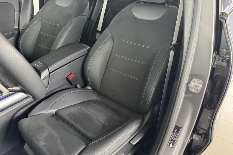 Mercedes-Benz GLA din 2025 cu 1.900 km - oferta MER190144 - foto 13