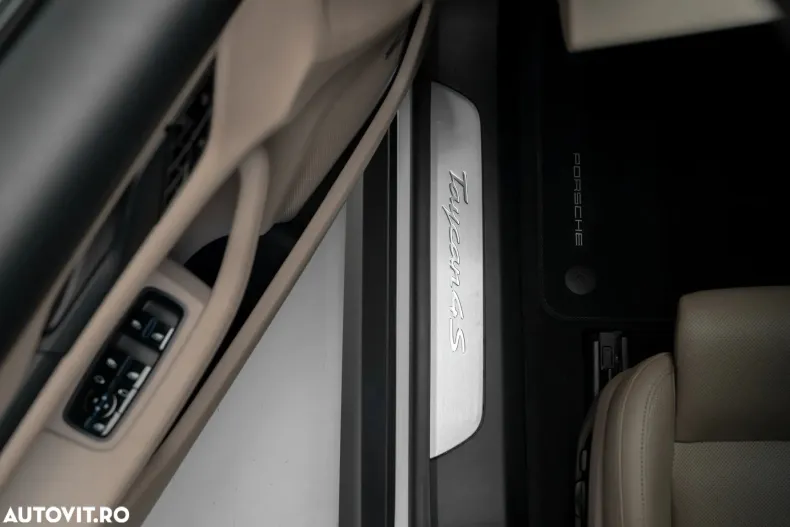 Porsche Taycan din 2021 cu 1.800 km - oferta POR190146 - foto 17