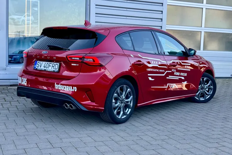 Ford Focus din 2023 cu 7.700 km - oferta FOR190147 - foto 12