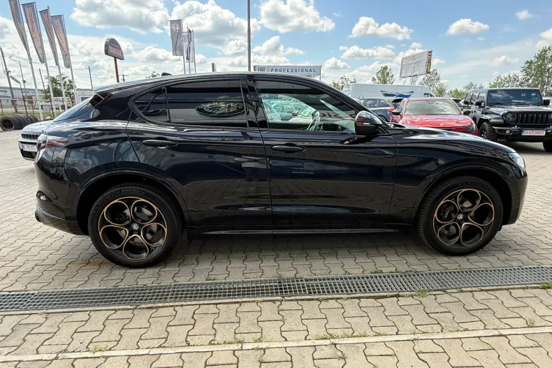 Alfa Romeo Stelvio din 2025 cu 1 km - oferta ALF190152 - foto 6