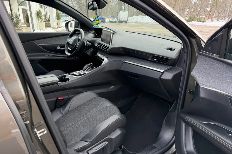 Peugeot 5008 din 2020 cu 124.672 km - oferta PEU190157 - foto 26