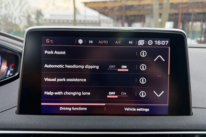 Peugeot 5008 din 2020 cu 124.672 km - oferta PEU190157 - foto 37