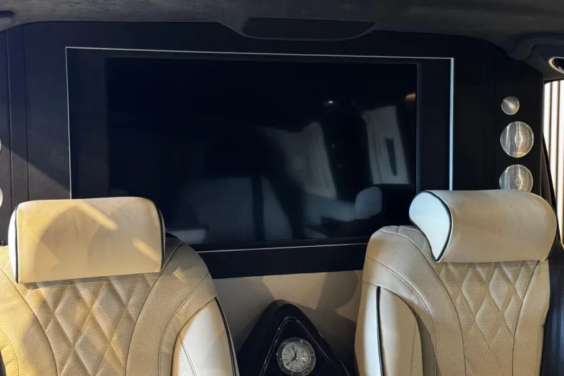 Mercedes-Benz V din 2021 cu 44.500 km - oferta MER190158 - foto 19