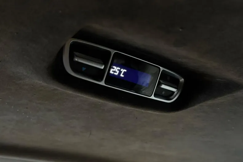 Mercedes-Benz V din 2021 cu 44.500 km - oferta MER190158 - foto 26