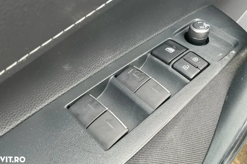 Toyota Corolla din 2022 cu 93.501 km - oferta TOY190164 - foto 30