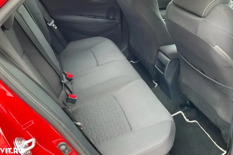 Toyota Corolla din 2020 cu 91.014 km - oferta TOY190165 - foto 19