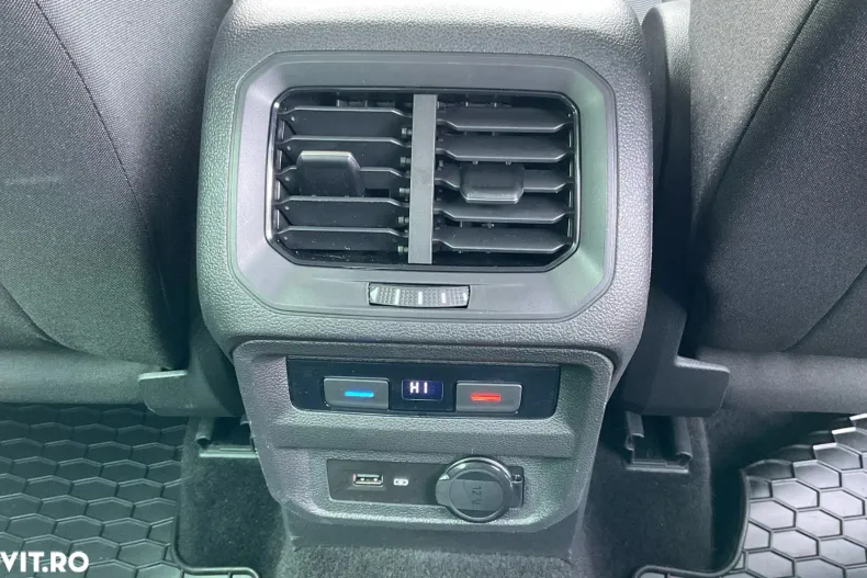 Volkswagen Tiguan din 2020 cu 50.269 km - oferta VOL190166 - foto 14