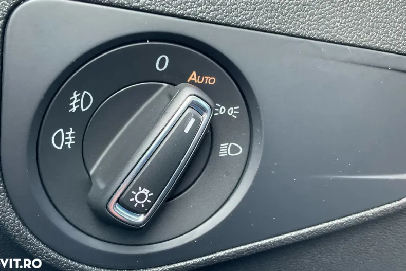 Volkswagen Tiguan din 2020 cu 50.269 km - oferta VOL190166 - foto 15