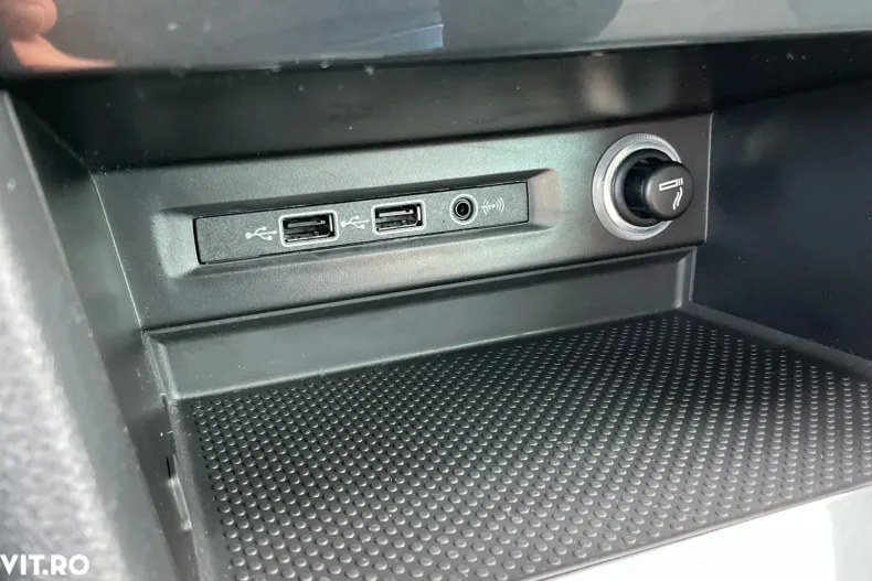 Volkswagen Tiguan din 2020 cu 50.269 km - oferta VOL190166 - foto 23