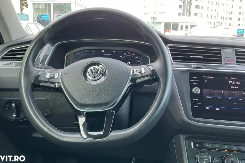 Volkswagen Tiguan din 2020 cu 50.269 km - oferta VOL190166 - foto 30