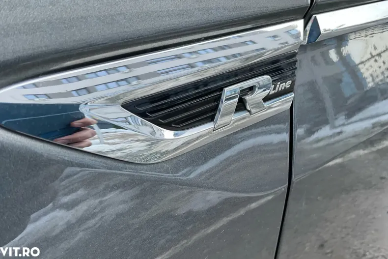 Volkswagen Tiguan din 2020 cu 50.269 km - oferta VOL190166 - foto 32