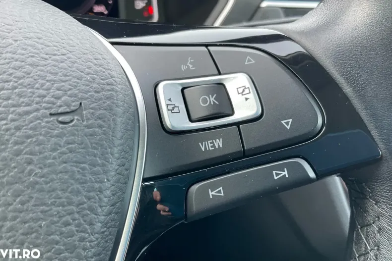 Volkswagen Tiguan din 2020 cu 50.269 km - oferta VOL190166 - foto 37