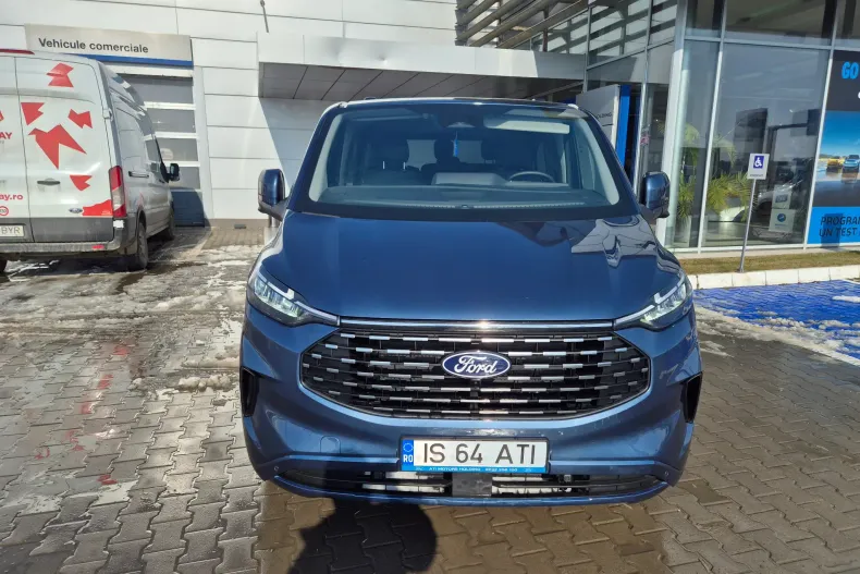 Ford Tourneo Custom din 2024 cu 8.000 km - oferta FOR190170 - foto 8